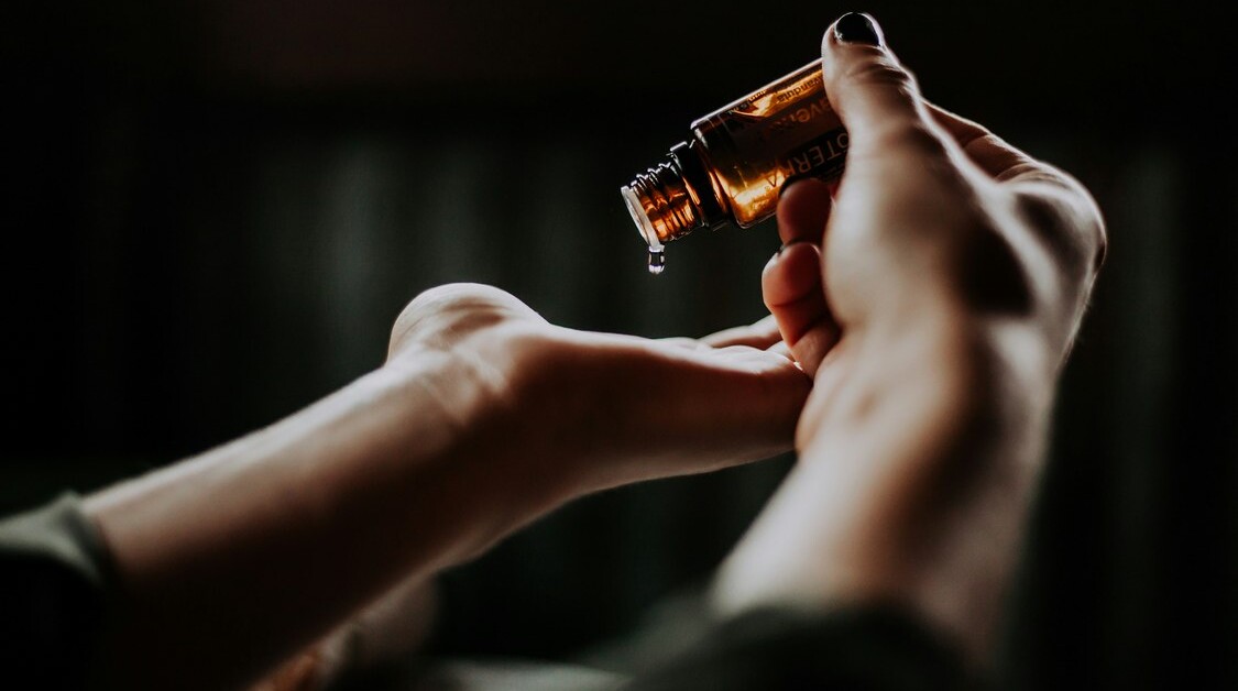 france-bans-forever-chemicals-in-cosmetics,-fashion,-and-ski-wax