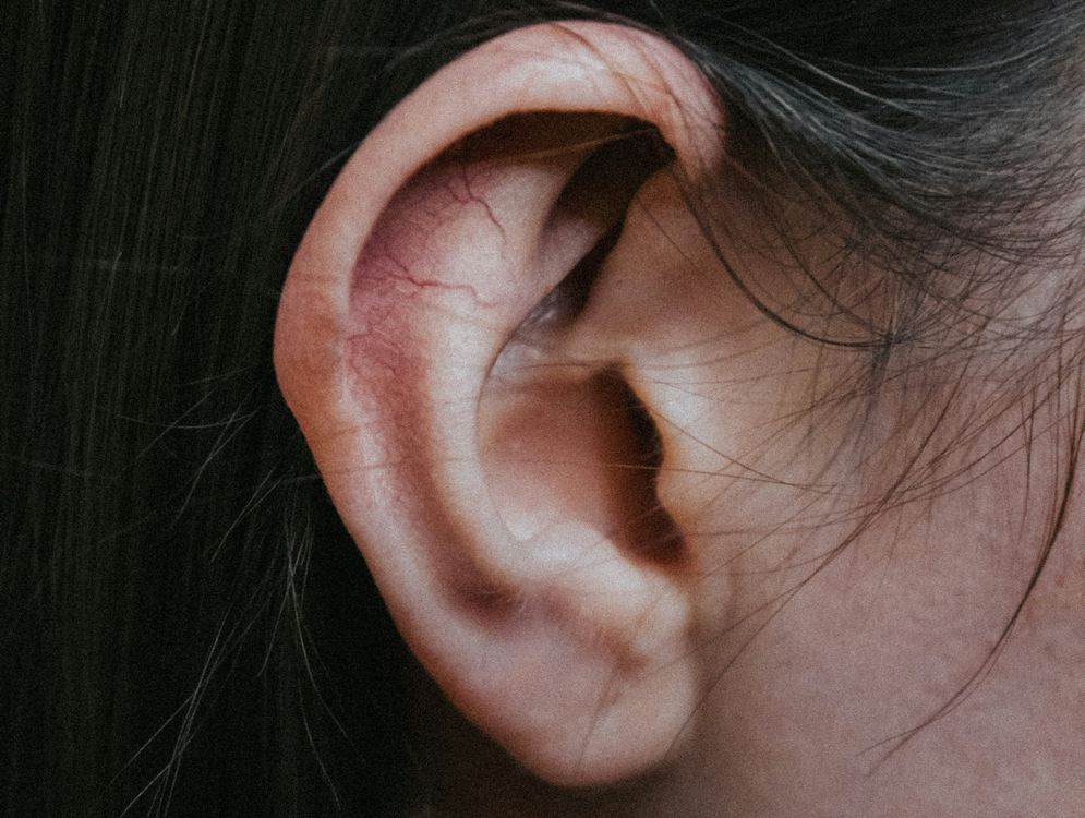 woman’s-severed-ear-was-saved-by-grafting-it-onto-her-foot-before-reattaching-it-5-months-later
