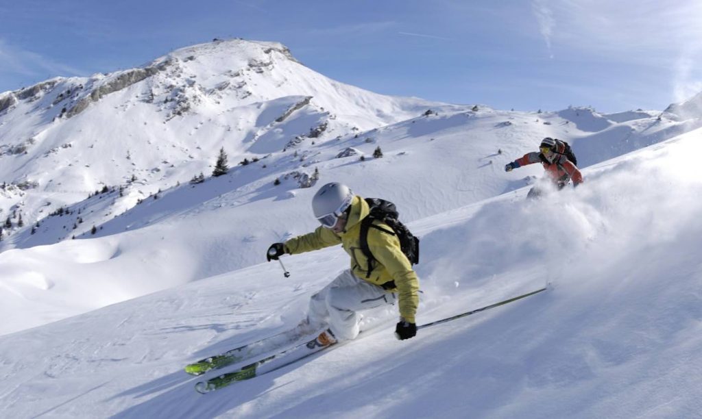 wearable-airbag-vest-will-help-protect-downhill-skiers-from-extreme-speeds-at-olympics-in-italy