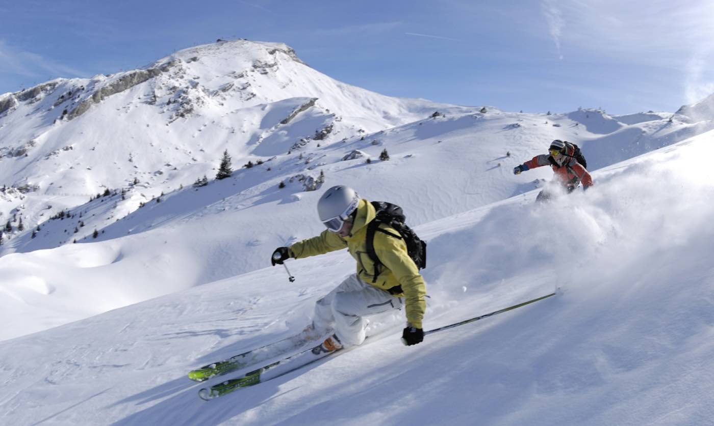 wearable-airbag-vest-will-help-protect-downhill-skiers-from-extreme-speeds-at-olympics-in-italy