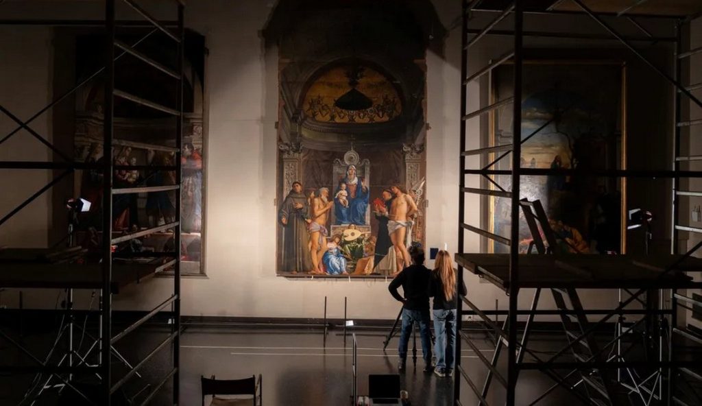visitors-can-now-watch-the-restoring-of-a-masterpiece-bellini-in-venice-(check-out-the-video)